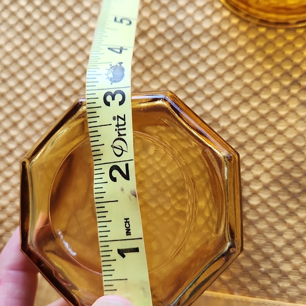 Vintage MCM Amber Glass Whiskey Tumblers - Picture 5 of 7